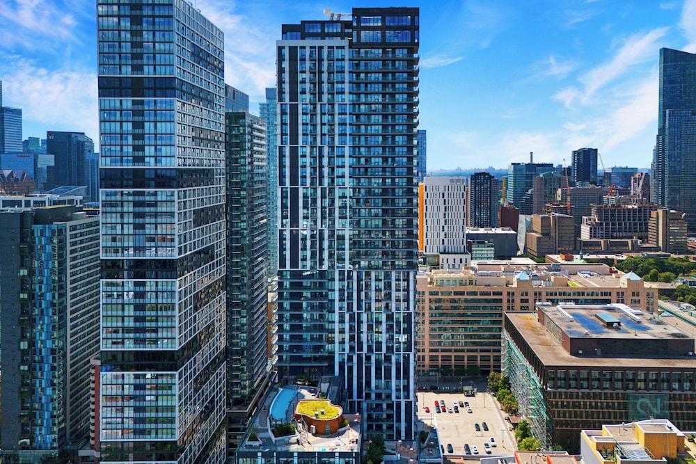 بانوراما سويتس داون تاون تورونتو الصورة الأساسية