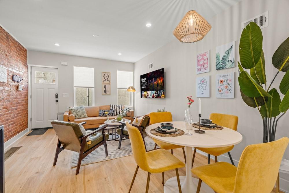 إنفيتينج جيم اواسيز آنكونفينيينت هايداواي