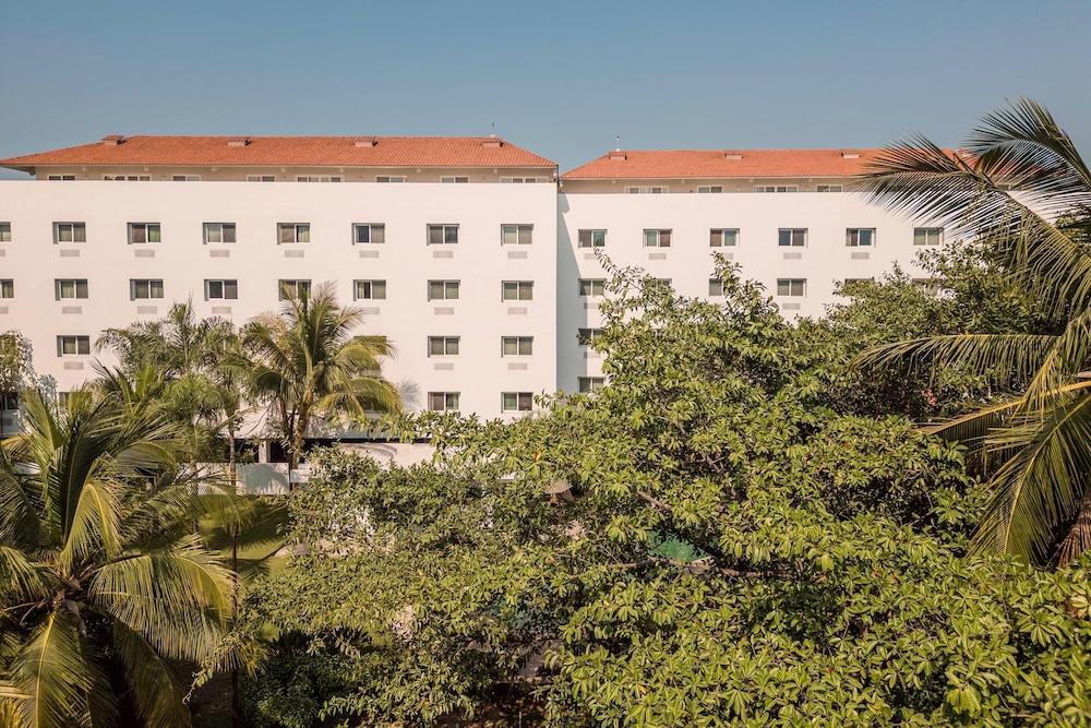 كومفرت إن بويرتو فالارتا جولف سايد آند مارينا المنطقة الخارجية