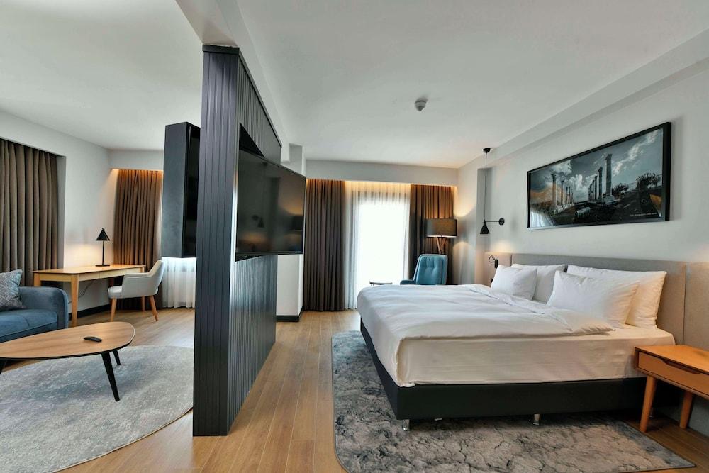 راديسون هوتل ميرسين