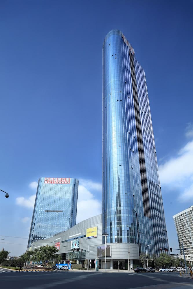 Phoenix International Serviced Apartment