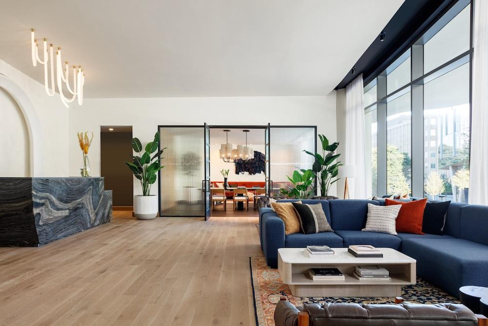 كيمبتون شين هوتل باي آيتش جي