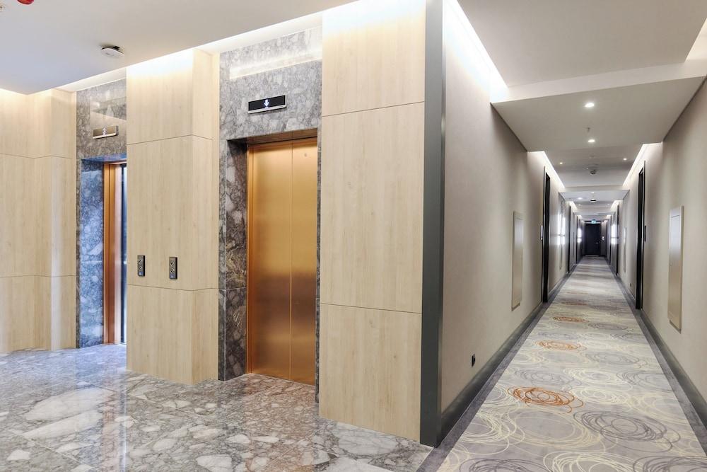 Bomonti Arjaan By Rotana Interior