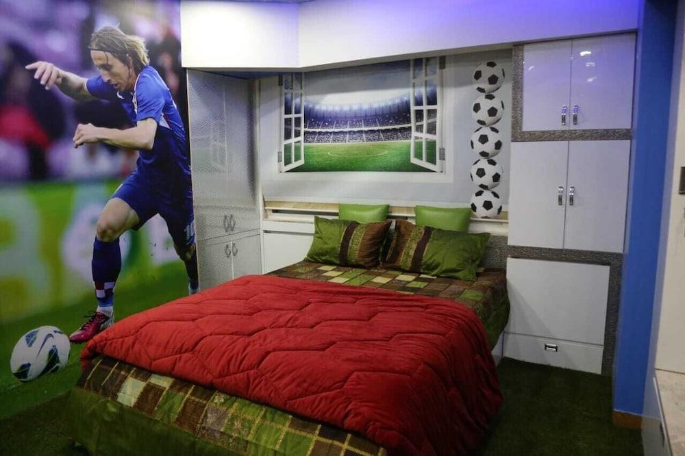 إليجانت هوسبيتاليتي آند سيرفيسيز غرفة