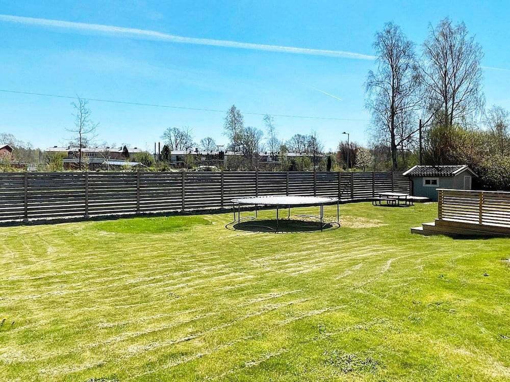 5 بيرسون هوليداي هوم إن سيبولت باي تراوم المنطقة الخارجية