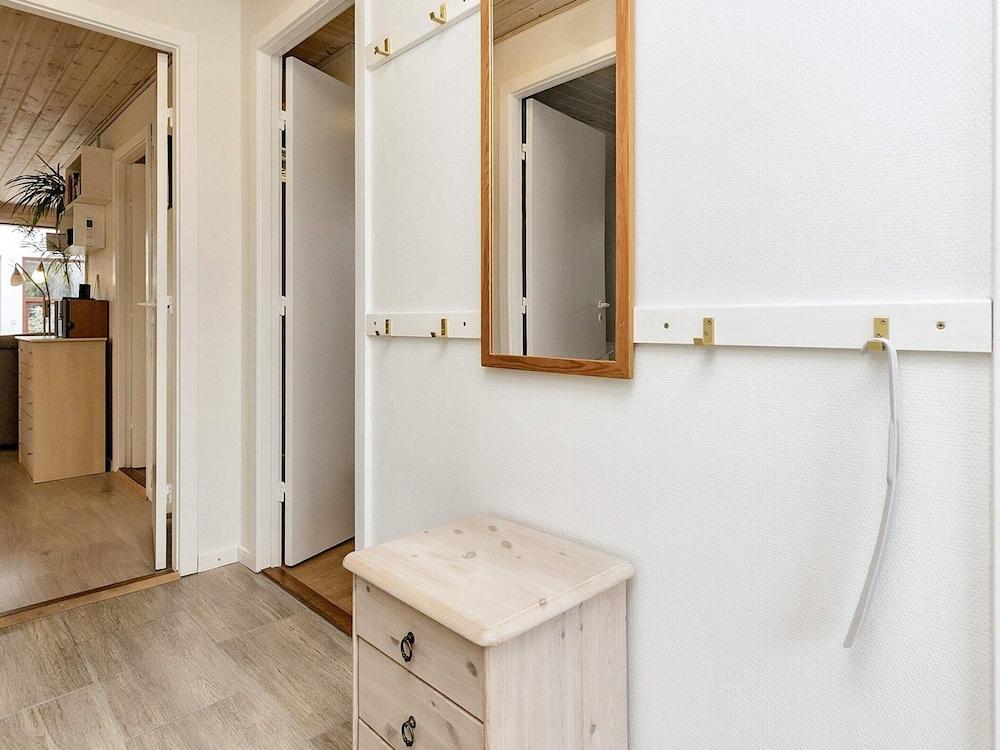 ريلاشسينج هوليداي هوم إن لولاند نير سي داخلي