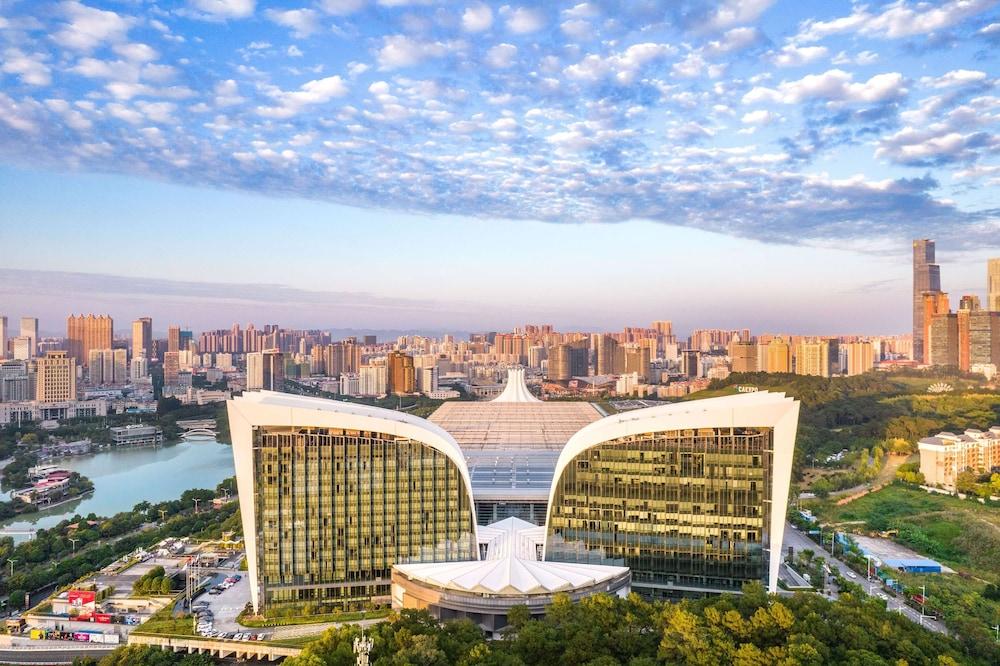 هاوارد جونسون كايكسبو بلازا نانينج