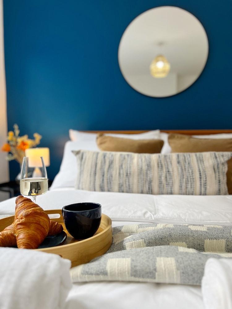 4 ب تزدٕسهوس كوفنتري سليب 7 ويذ 3باركينج سبيسيز غرفة