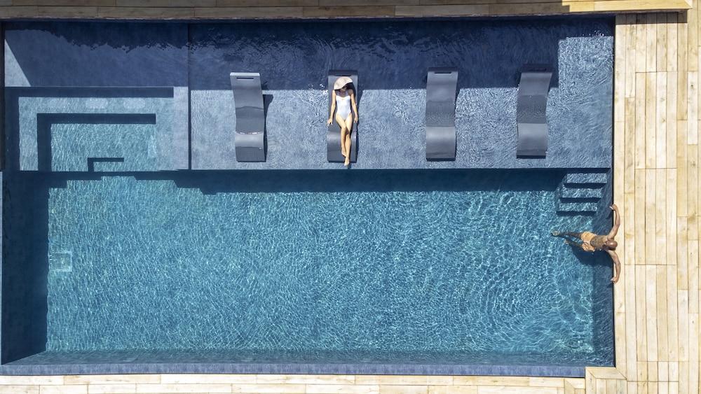 ليه ريجاليا هوتل آند سبا