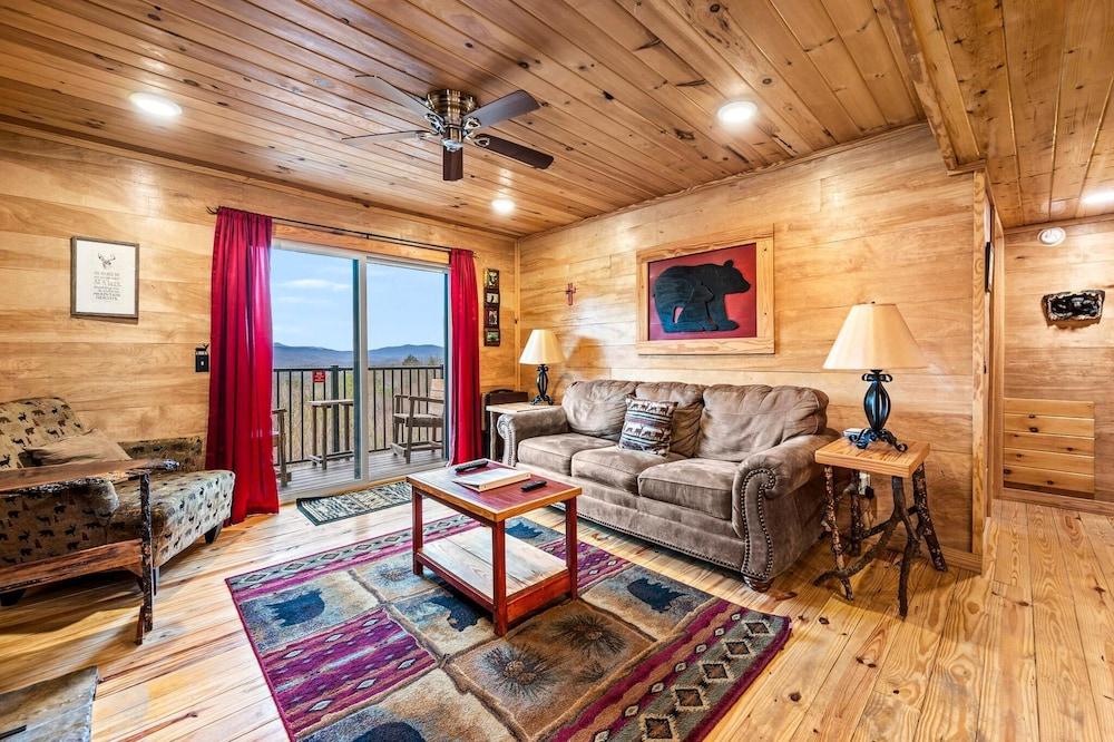 بلاك بير بليس إن جاتلينبورج غرفة