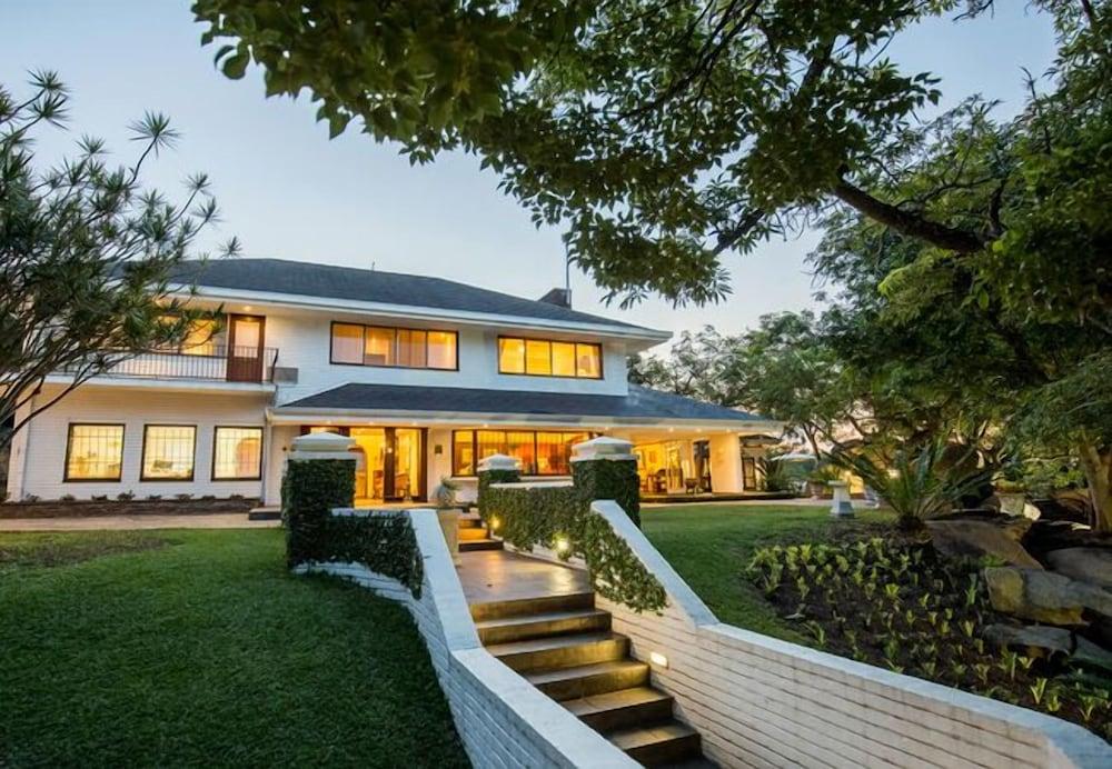 شيبارد بوتيك جس هاوس