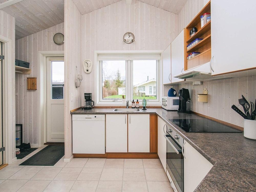 4 ستار هوليداي هوم إن كورسور داخلي