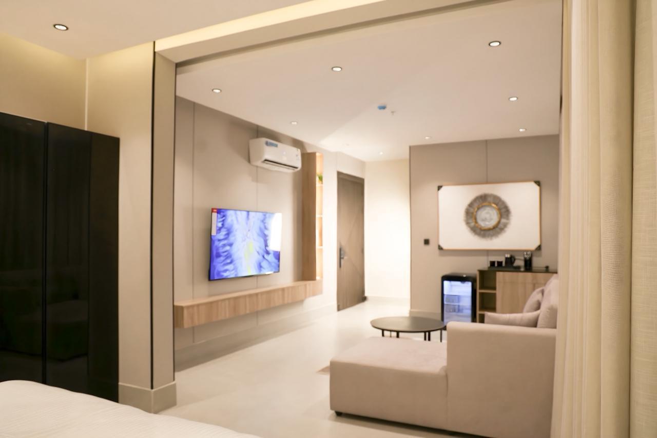 Amazing Studio with Self Check-in | 5744 Bedroom