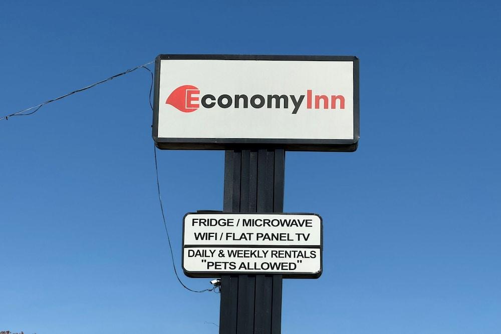 أو واي أو هوتل إيكونومي إن يوس - 9 دانفيل المنطقة الخارجية