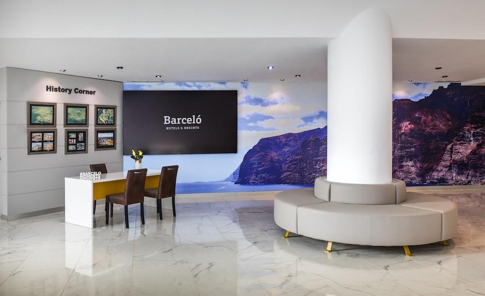 Barceló Santiago - Adults Only Lobby