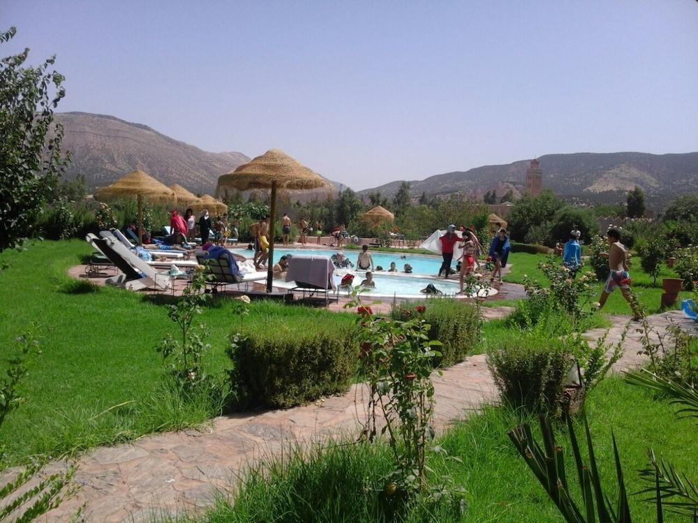Tatfi De L'atlas Outdoor Pool
