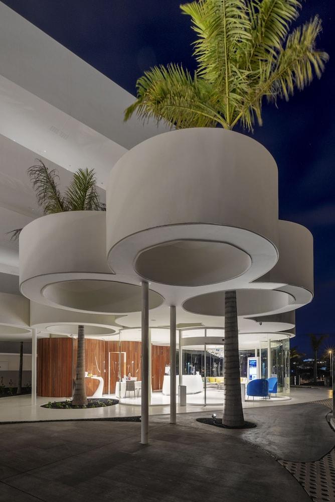 رويال هايداواي كورالس بيتش، بارت أوف بارسيلو هوتل جروب - للبالغين فقط منطقة الاستقبال