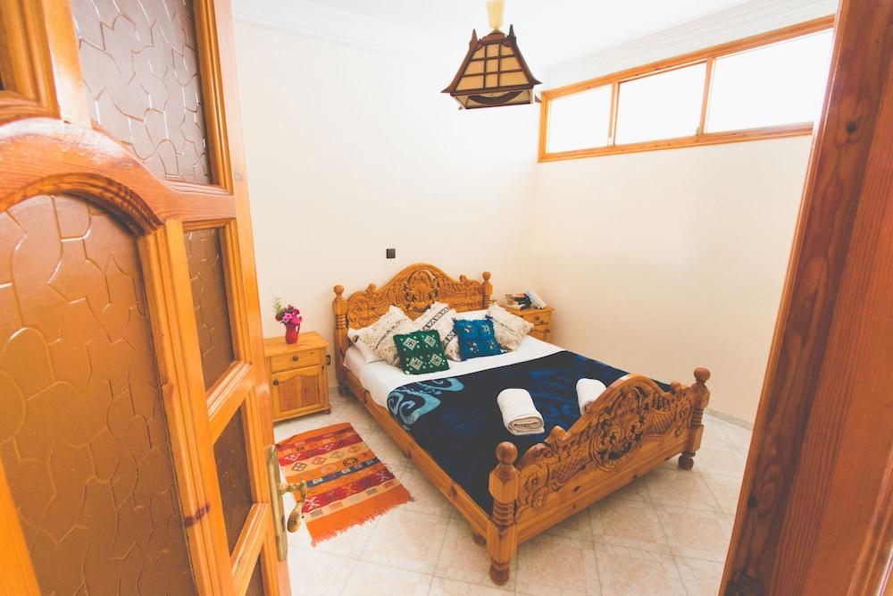 سيرف ماروك شقق تغازوت