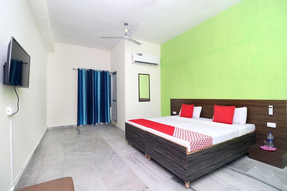 أو واي أو 18570 هوتل جاز