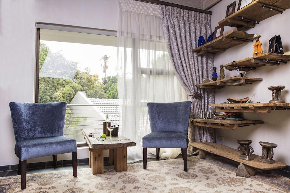 أفريكان روك هوتل آند سبا، إيه !بوتيك لايف ستيل ريزورت! تفاصيل الفندق من الداخل