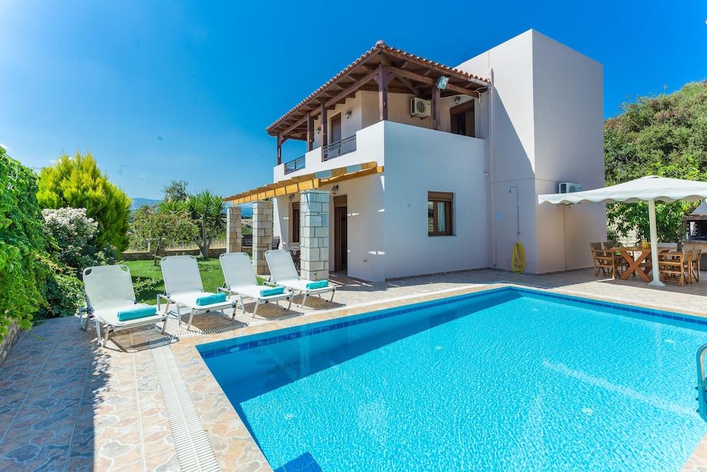 فيلا روميلي