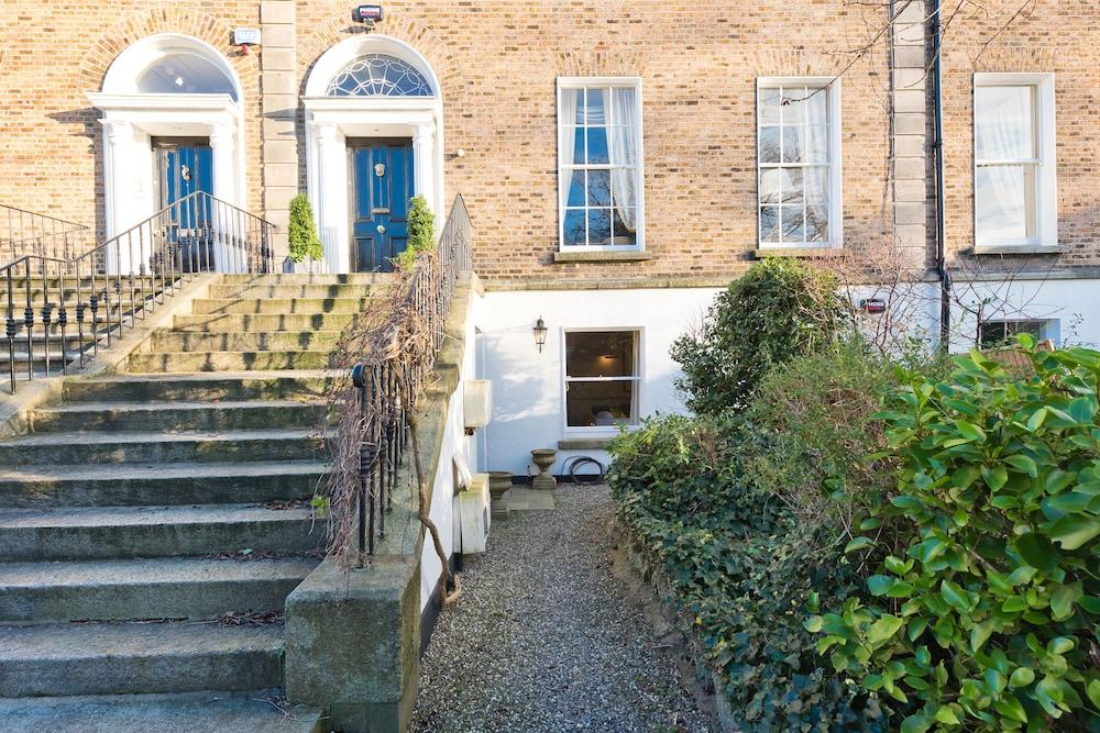 سويت إن - إليجانت بولز بريدج