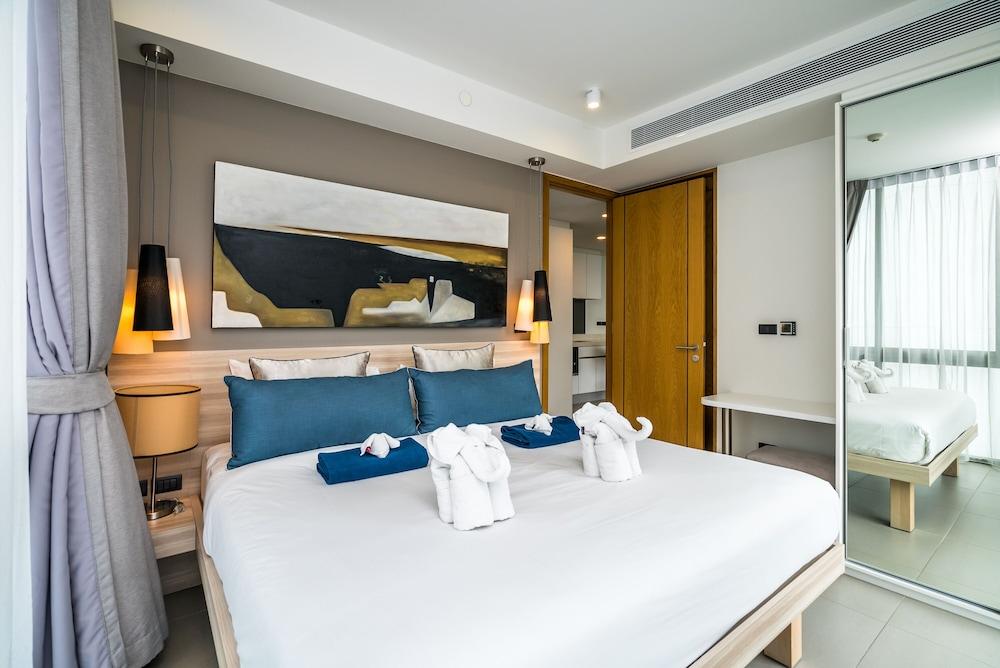 Oceanstone Resort by Lofty Room
