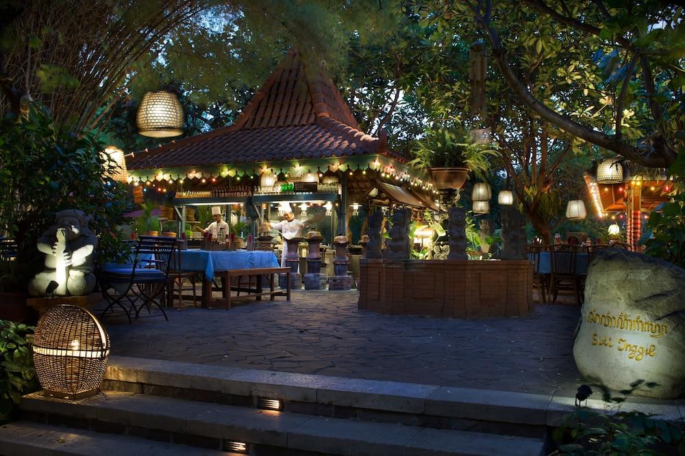 بومي سورابايا سيتي ريزورت