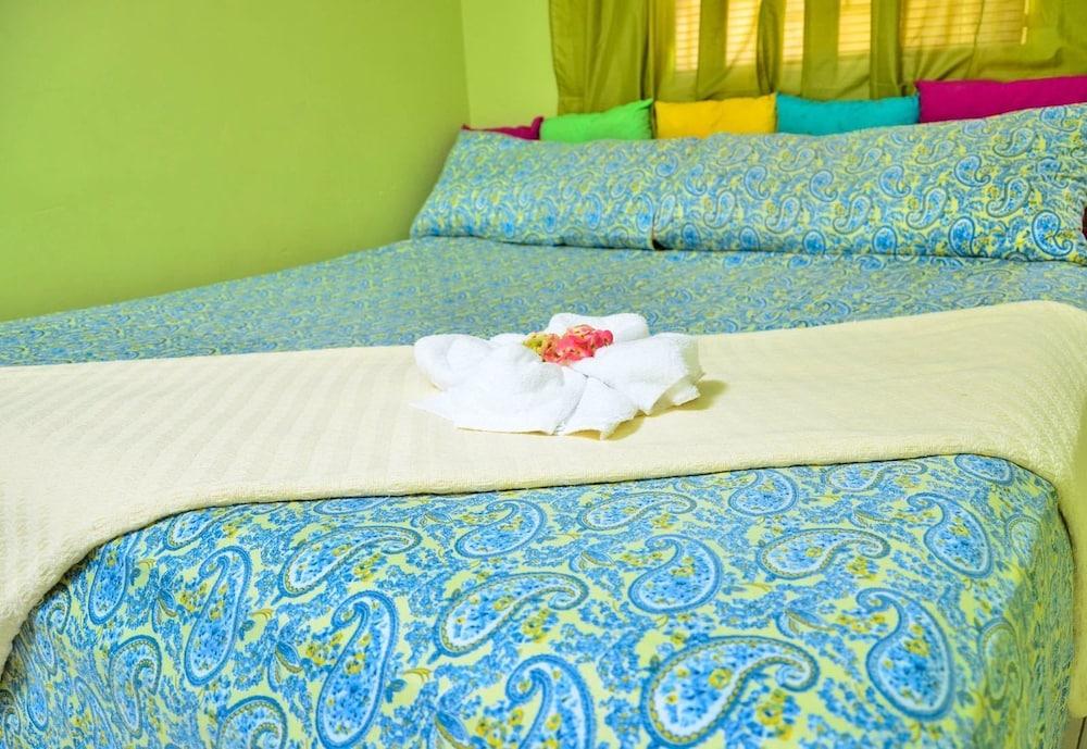 كينجستون صن سيت جيست أبارتمنت 2