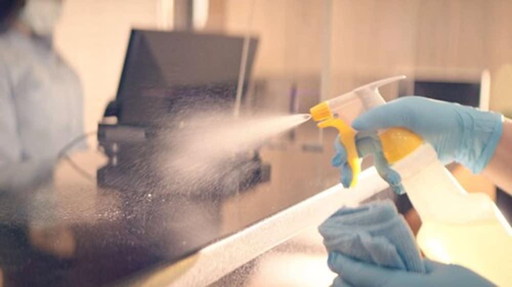 سبارك باي هيلتون كليفلاند بيتشوود أخرى