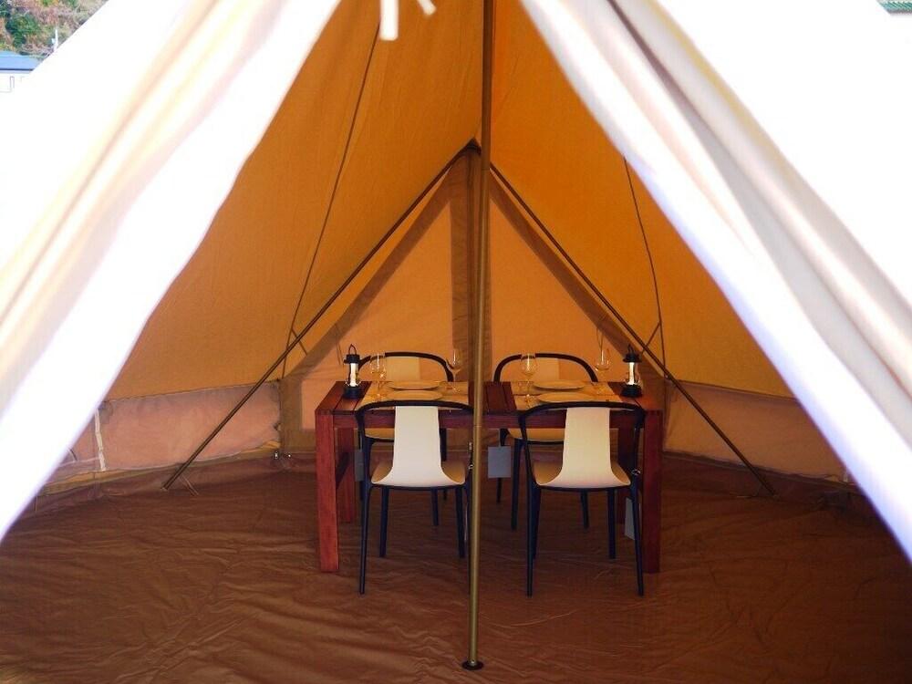 كادا بيتش جلامبينج ريسورا رينبو داخلي