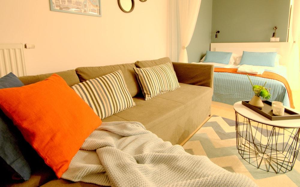 إيرس رويال أبارتمنتس - إيرس شتيري أوشني