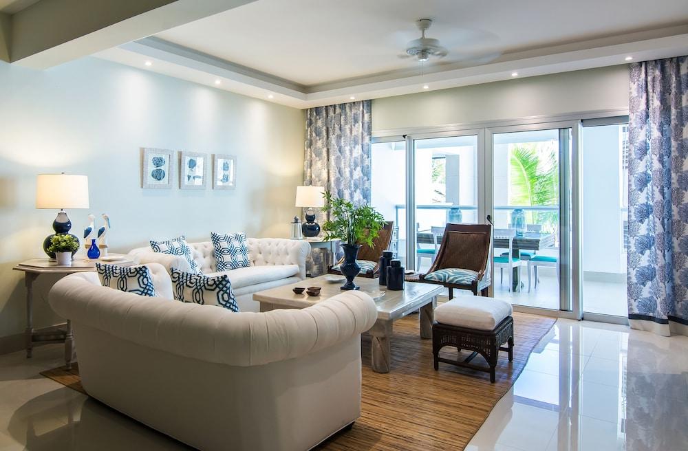 بيتش فرونت لاكشري أبارتمينت - بلو بيتش