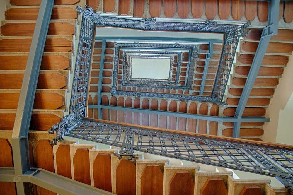 بالاس جراند هوتل فاريزي الفندق من الداخل