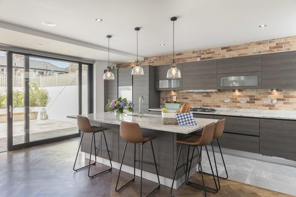 ذا فان موريسون سويت - هيبهيب ستاي