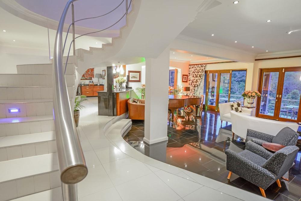 النادي الصحي ومسكن ليفز