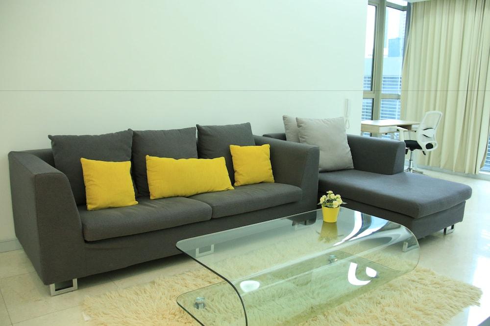 Marc Service Residence Living Room