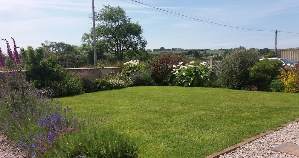 بين للين بد آند بريكفاست