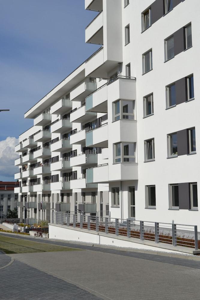 جيه تي بي ناوتيكا أبارت هوتل الفندق من الداخل