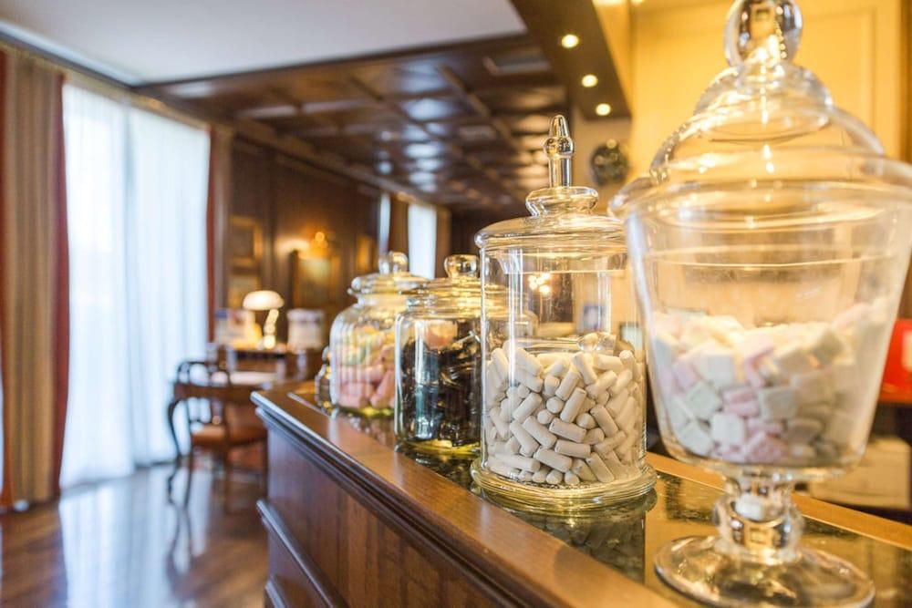 ذا ريجينسي هوتل، شور هوتل كوليكشن باي بست ويسترن منطقة الاستقبال