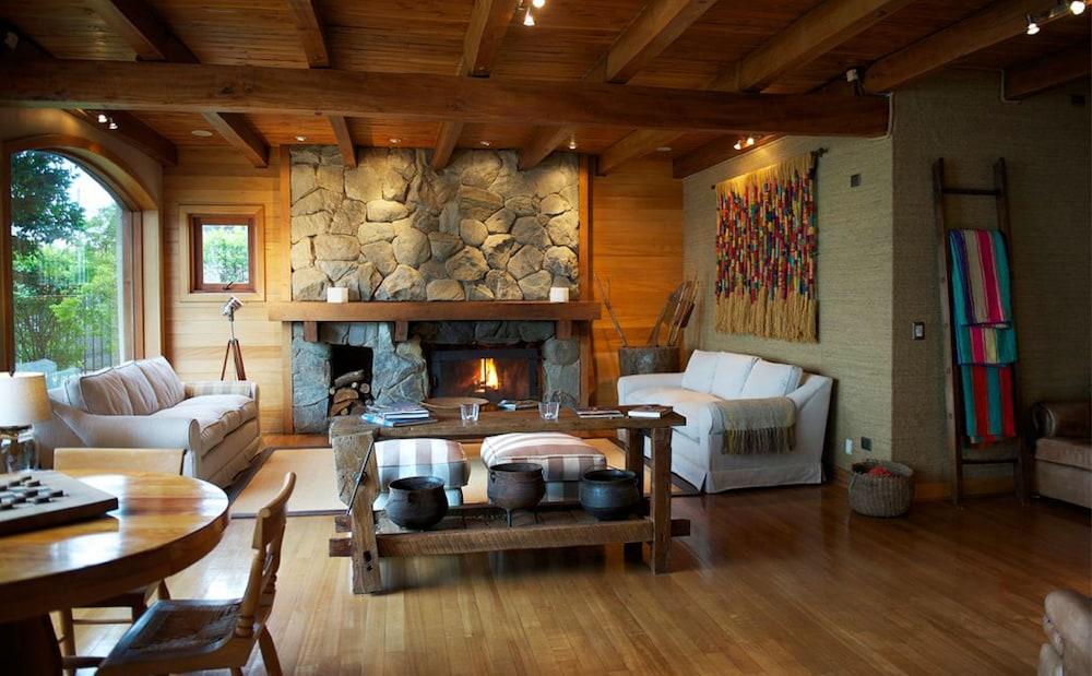 هوتل بويلشي منطقة الجلوس في الردهة