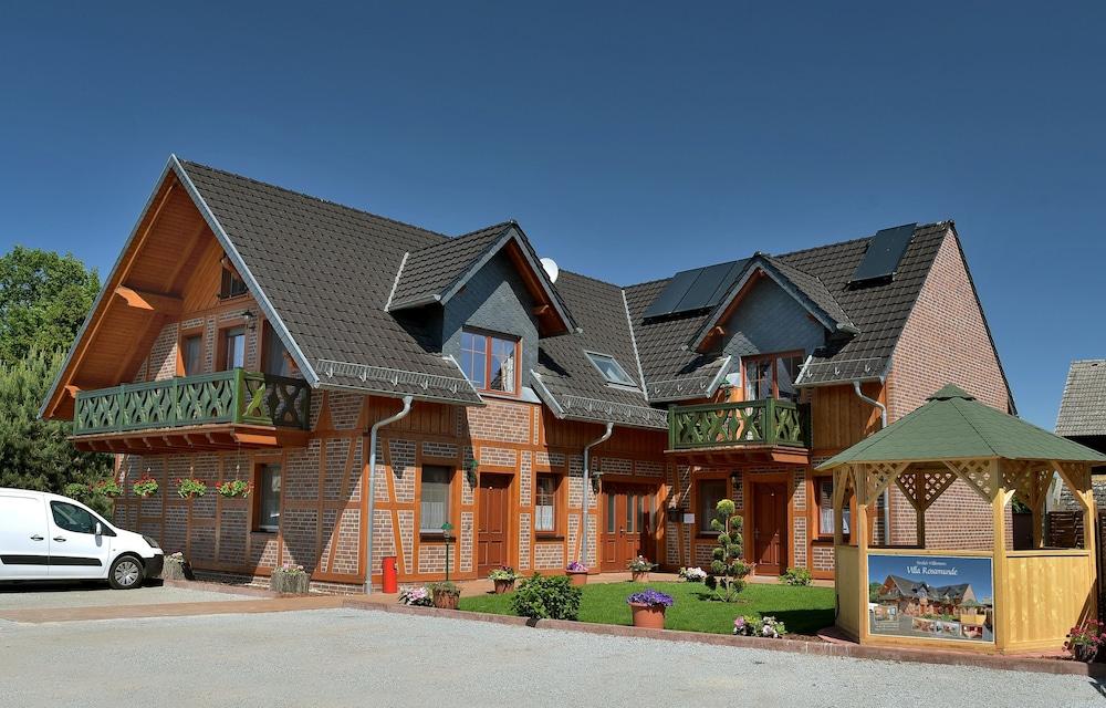 فيلا روزاموند