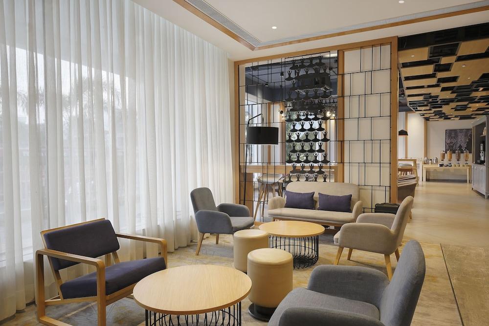 هوليداي إن إكسبرس تشيناي أومر ثورايباكام بي آيتش جي المنطقة الخارجية