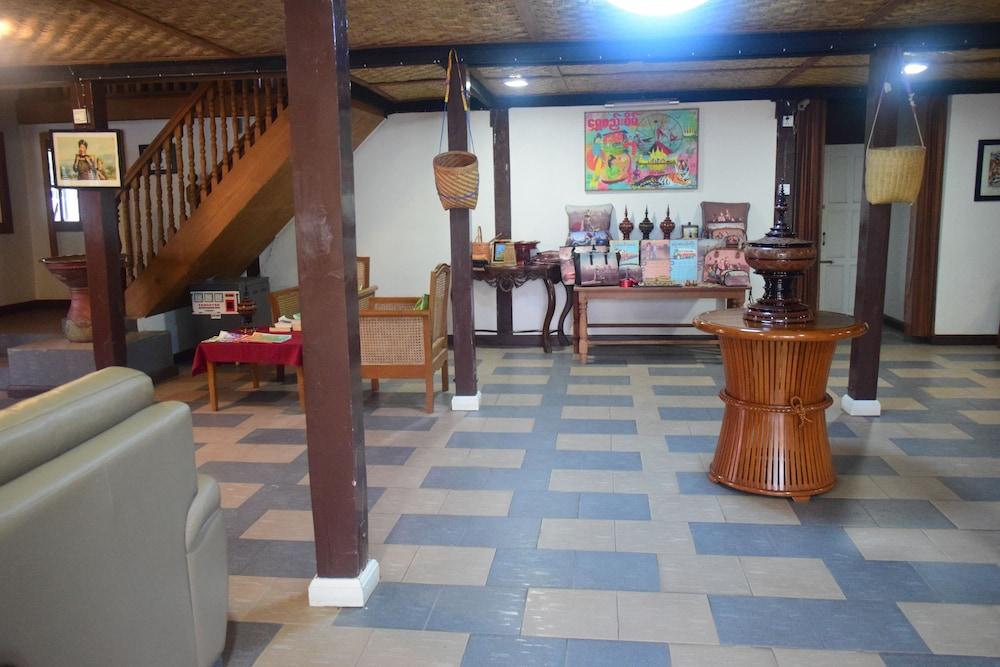 ويستاي آت ذا جراند نيونج شو، إل ليك تفاصيل الفندق من الداخل