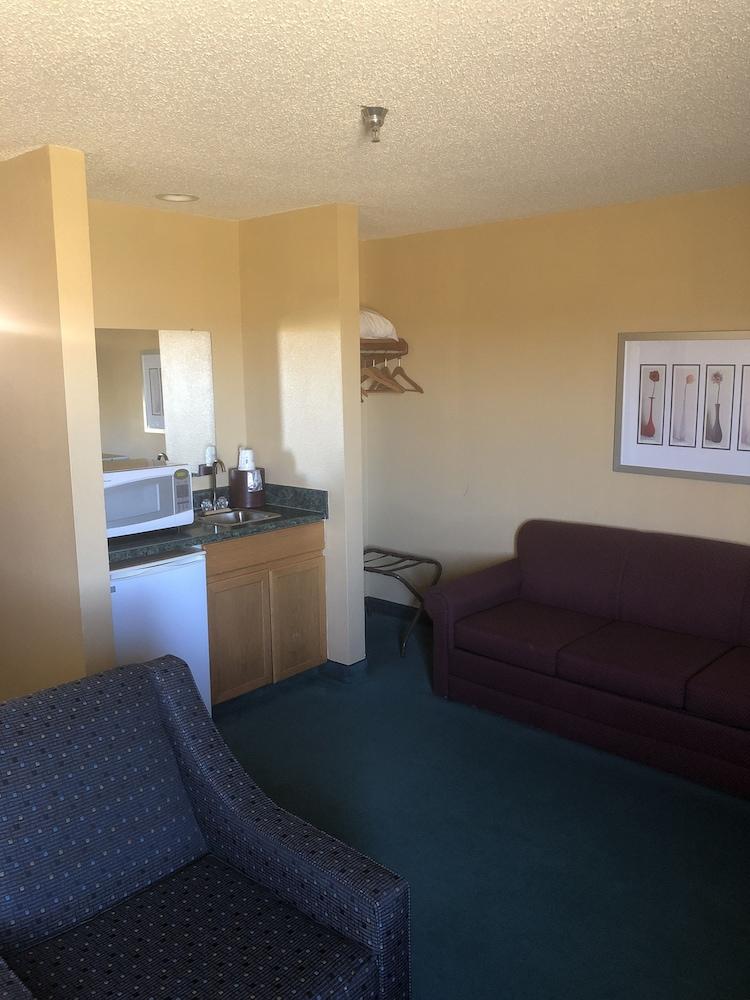 سوبر 8 باي ويندام فلورينس، كولورادو غرفة