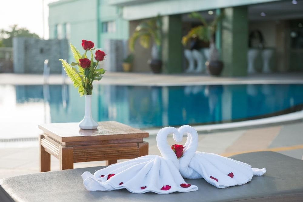 سكاي ستار هوتل