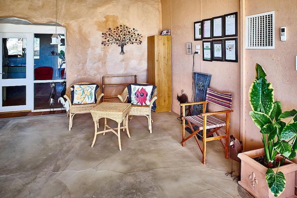 آندرجراوند بيد آند بريكفاست منطقة الجلوس في الردهة