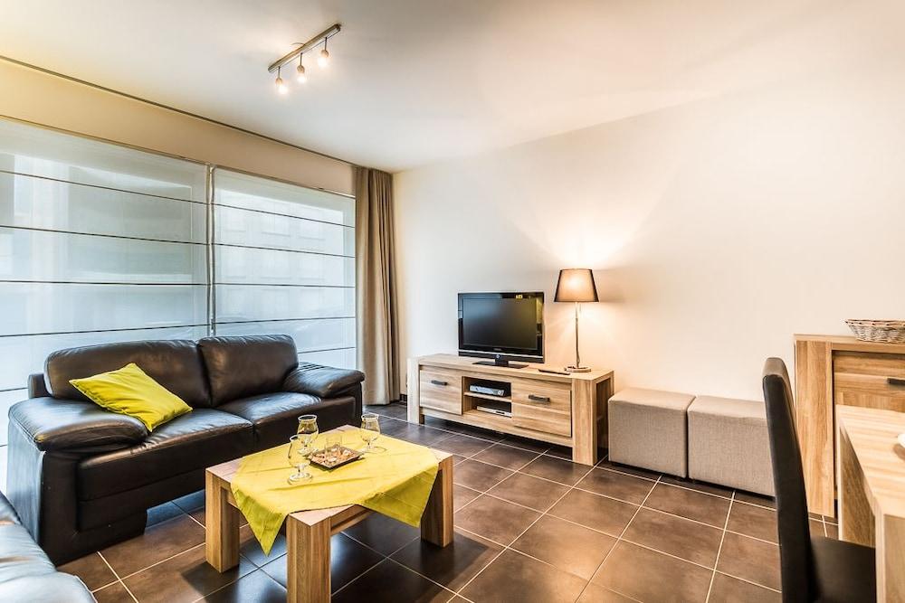 سانتوس سيكوندو جي في 01