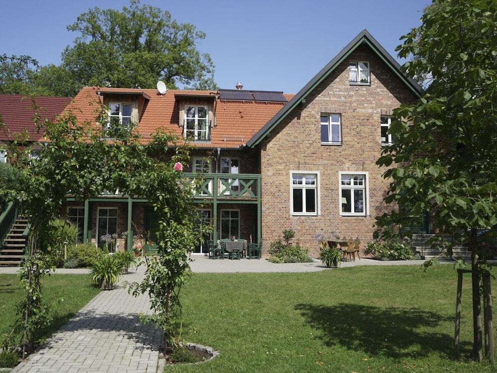 سبريفالد أبارتمنتس جرونر فالد