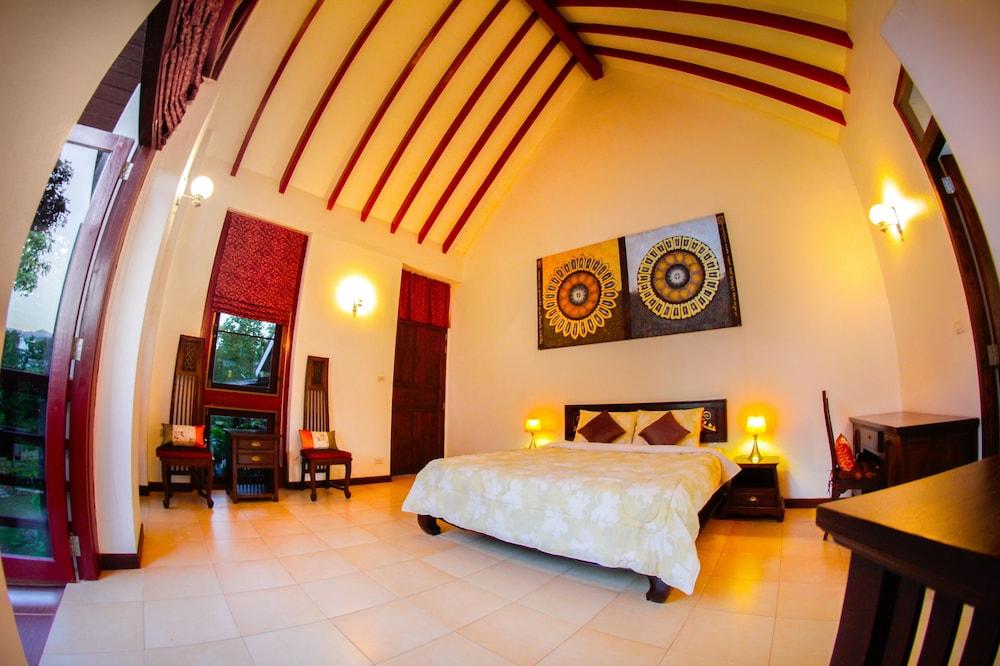 بان سالي باي